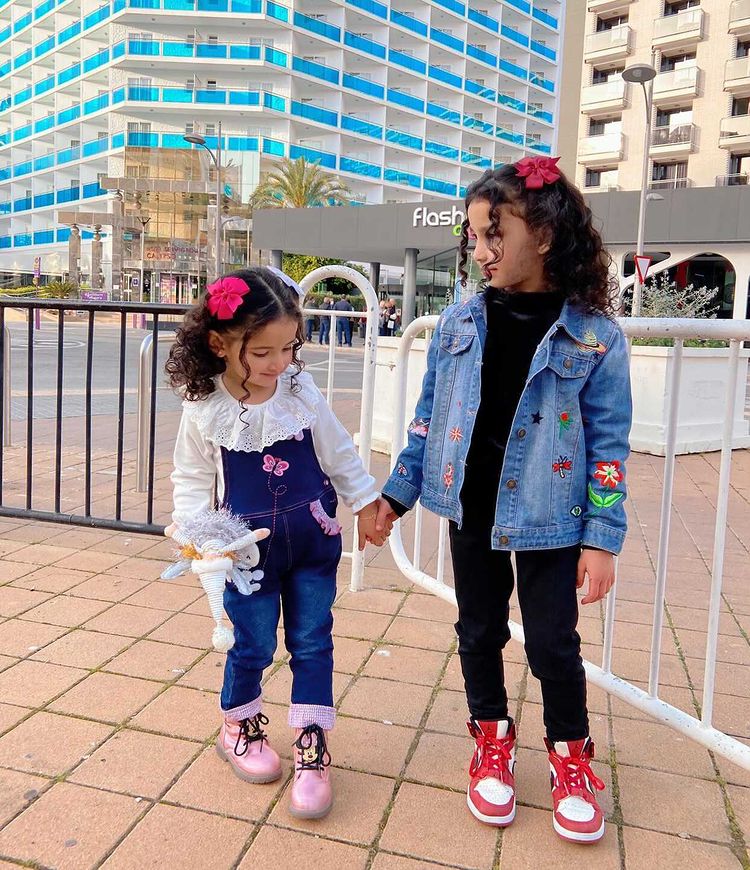 Jeans Strappati A Gamba Larga Per Bambina - Vita Alta Con Banda Elastica Interna, 100% Cotone - Foto 5